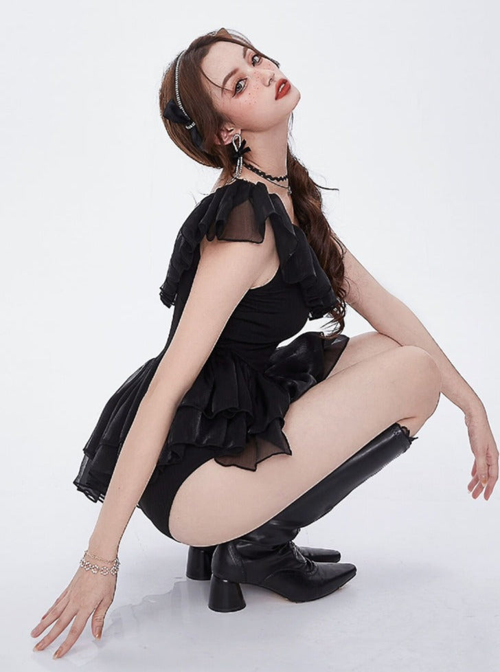 One -shoulder frill black cover One -piece swimsuit