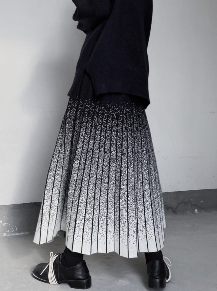 グラデーションプリーツニットスカート