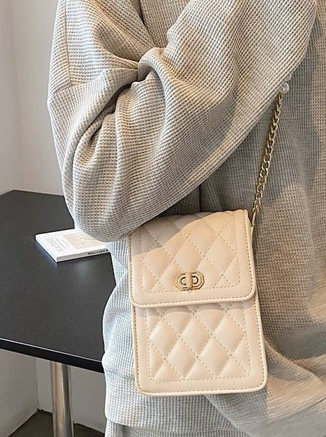 パールチェーンフラップバッグ - Belchic