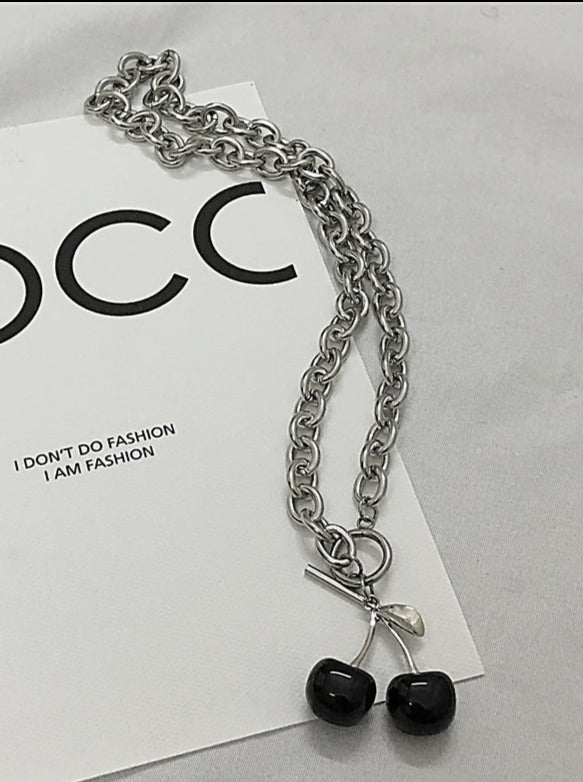 さくらんぼネックレス - LilyBlack