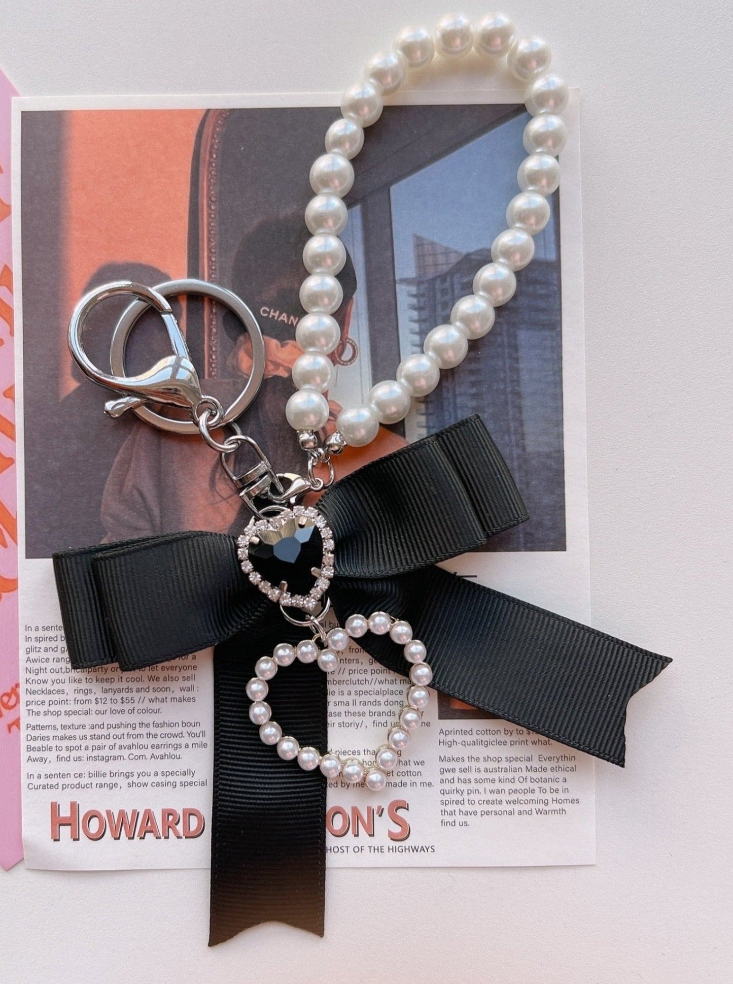 ジュエルリボンパールキーチェーンアクセサリー - LilyBlack