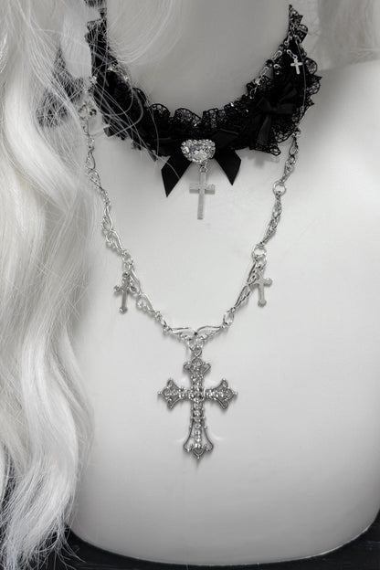 Gothic-Flügelkreuz-Halskette