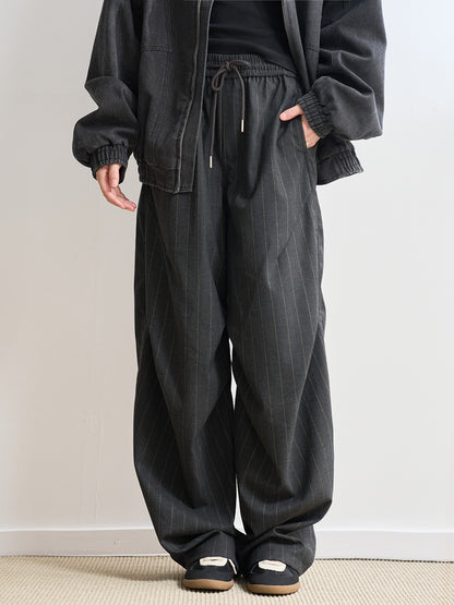 ストライプストレートプリーツパンツ