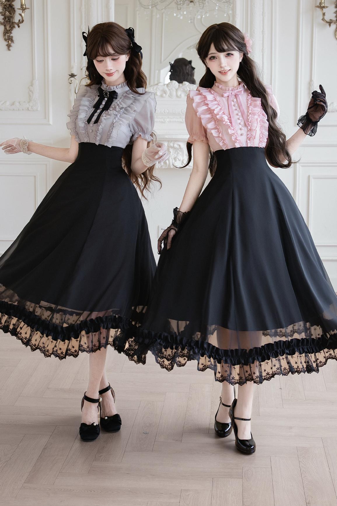 Klassisches Prinzessinnen-Langkleid + Schleifenaccessoire mit Strasssteinen