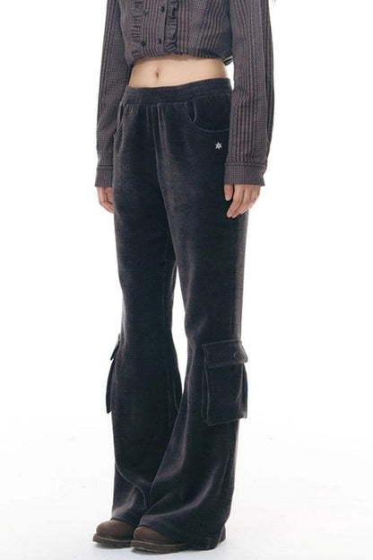 スリムカジュアルフレアパンツ