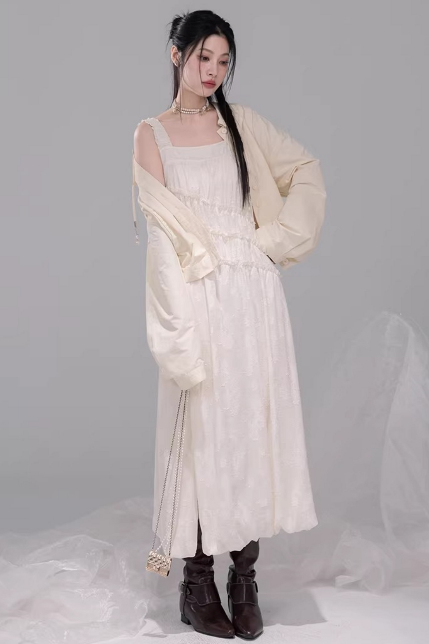 フローラルバッドレースドレス