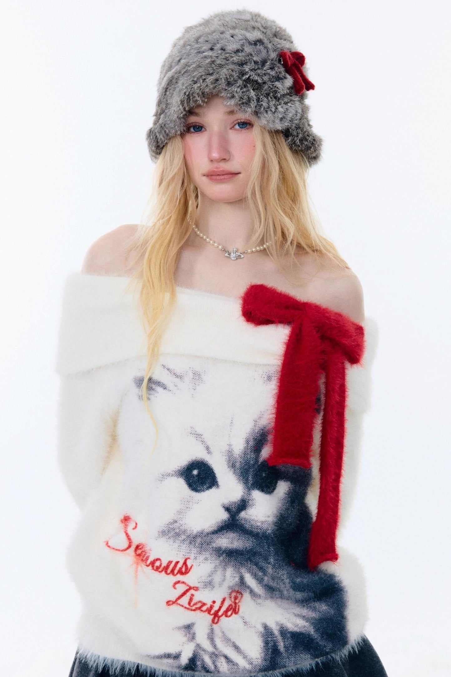 Cat print off-the-shoulder sweater