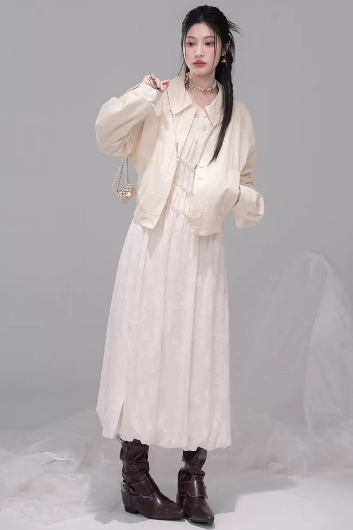 フローラルバッドレースドレス