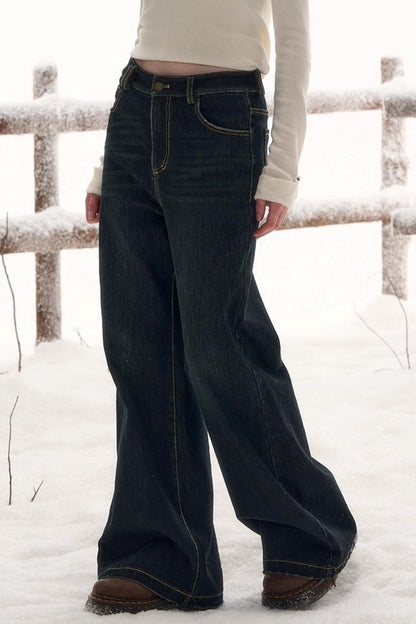 ブーツカットフレアジーンズ