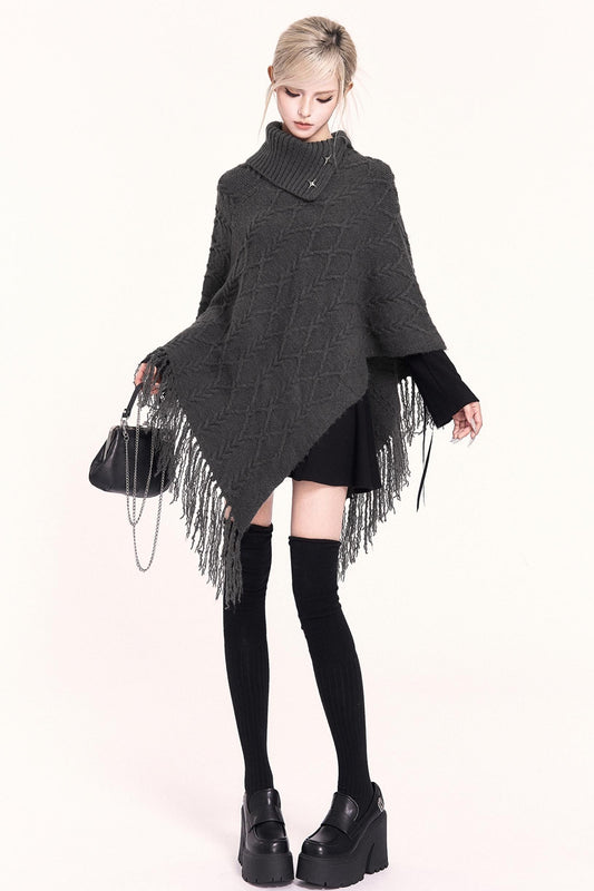 アシンメトリーケープスタイルセーター