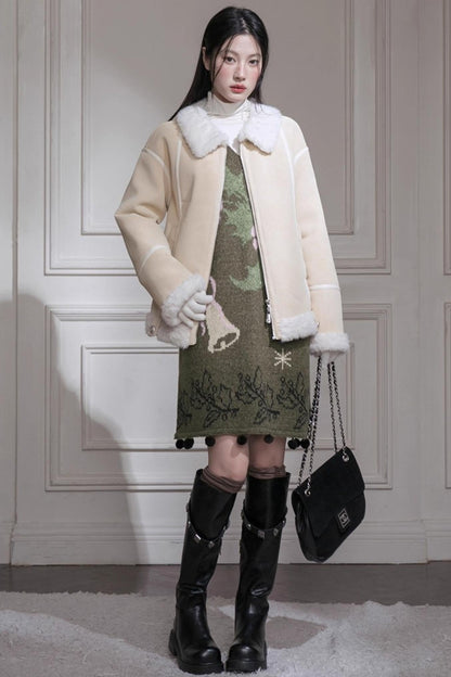 ダークグリーンニットベスト