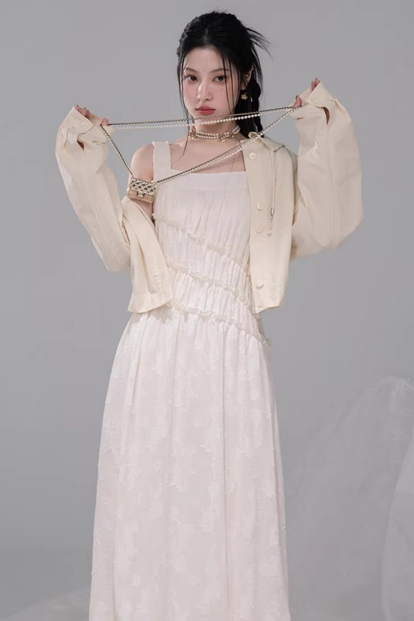 フローラルバッドレースドレス