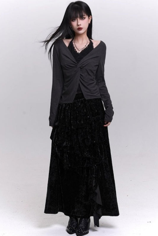 Dark velvet hem skirt