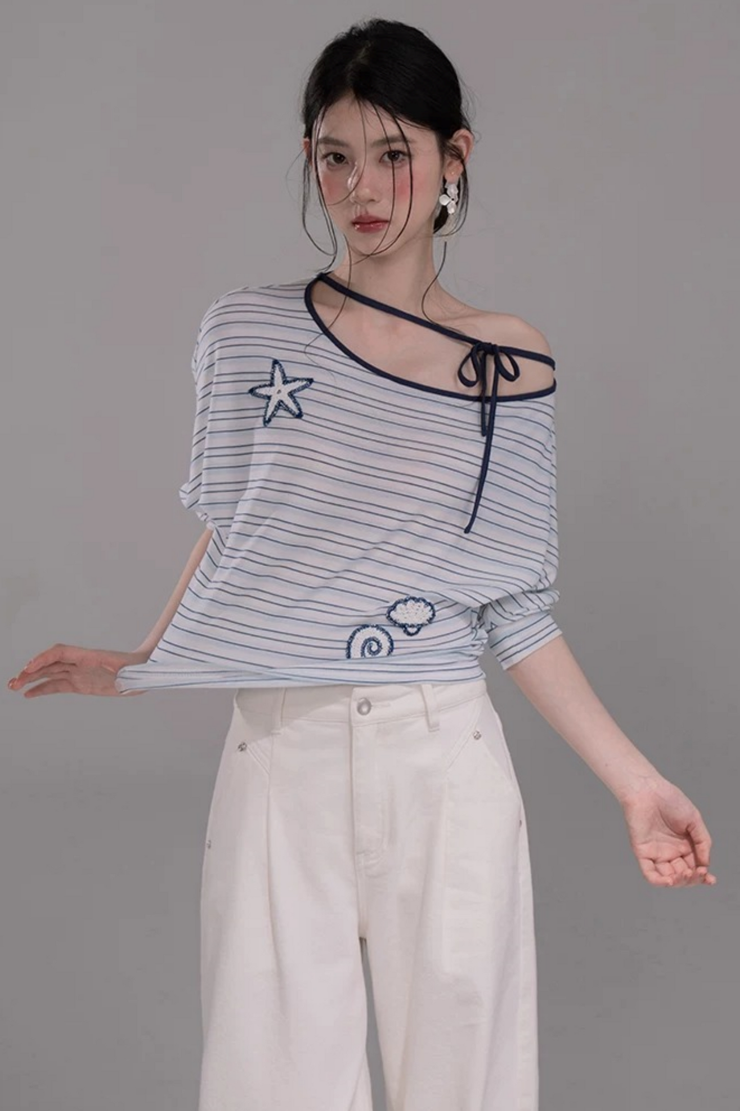 オフショルリボンスターフィッシュストライプTシャツ