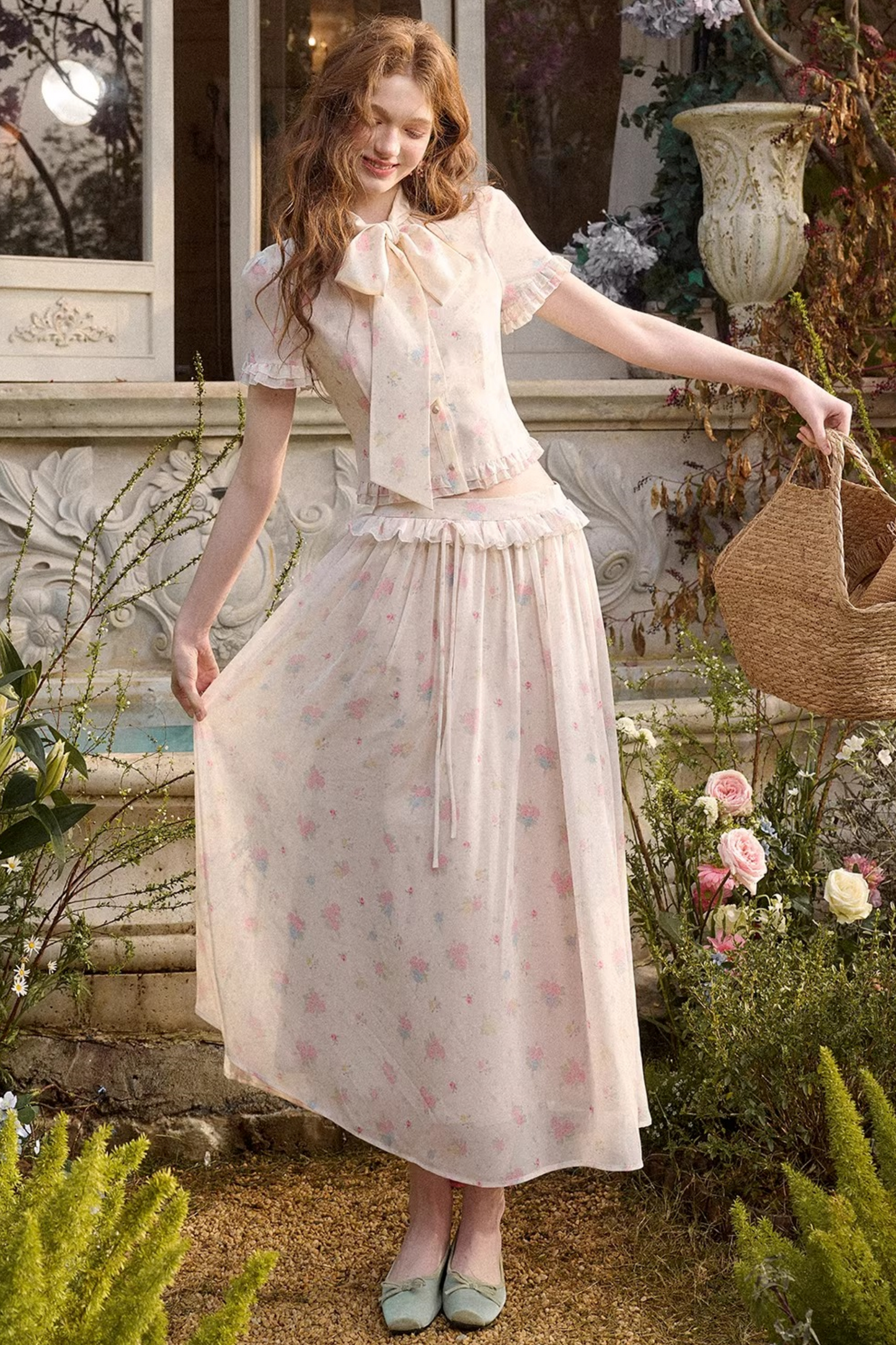 メディテラニアンプリントシフォントップス+スカート