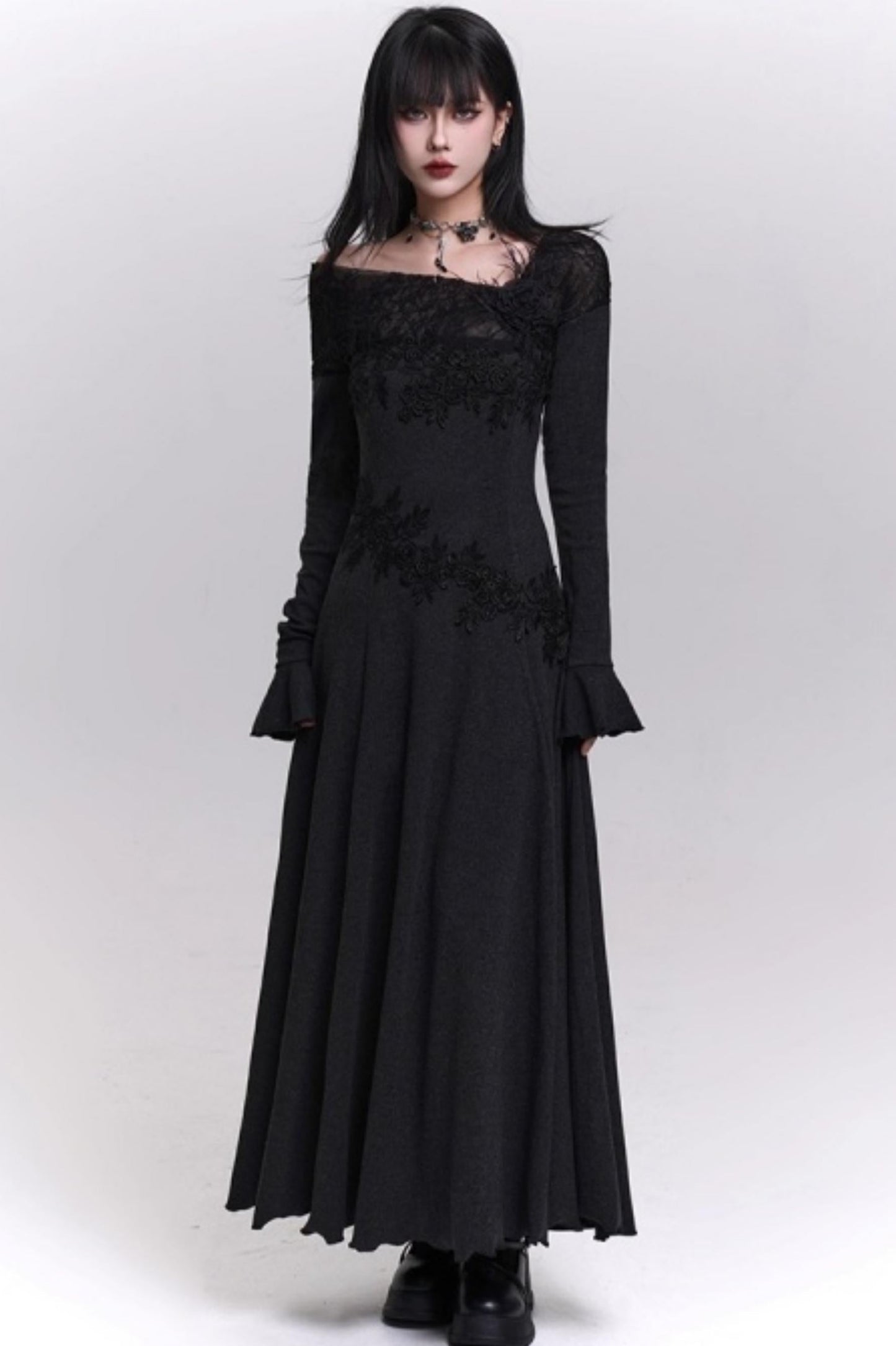 グレーオフショルダーニットドレス