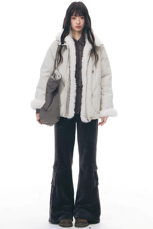 スリムカジュアルフレアパンツ