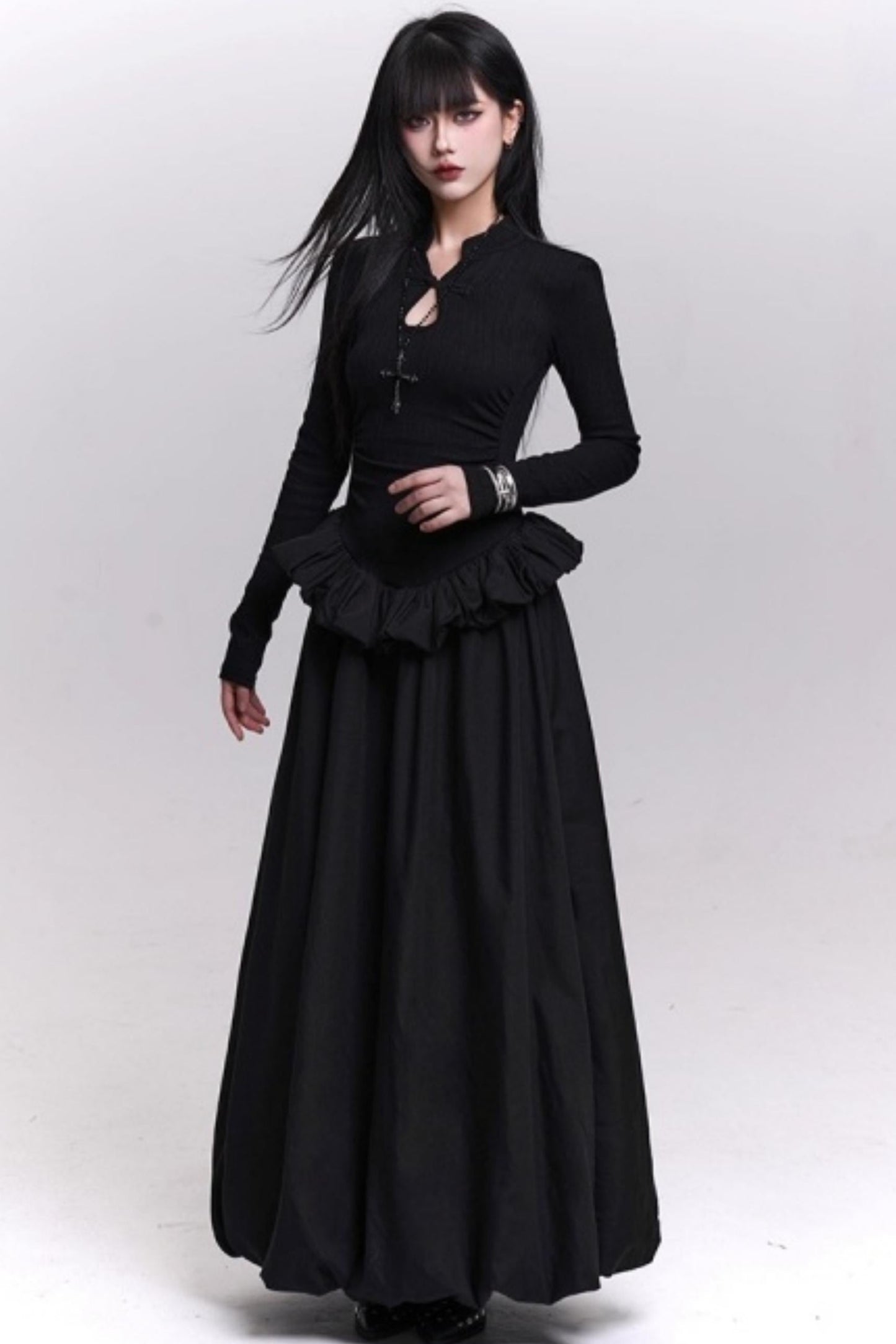 ブラックニットボディコンドレス