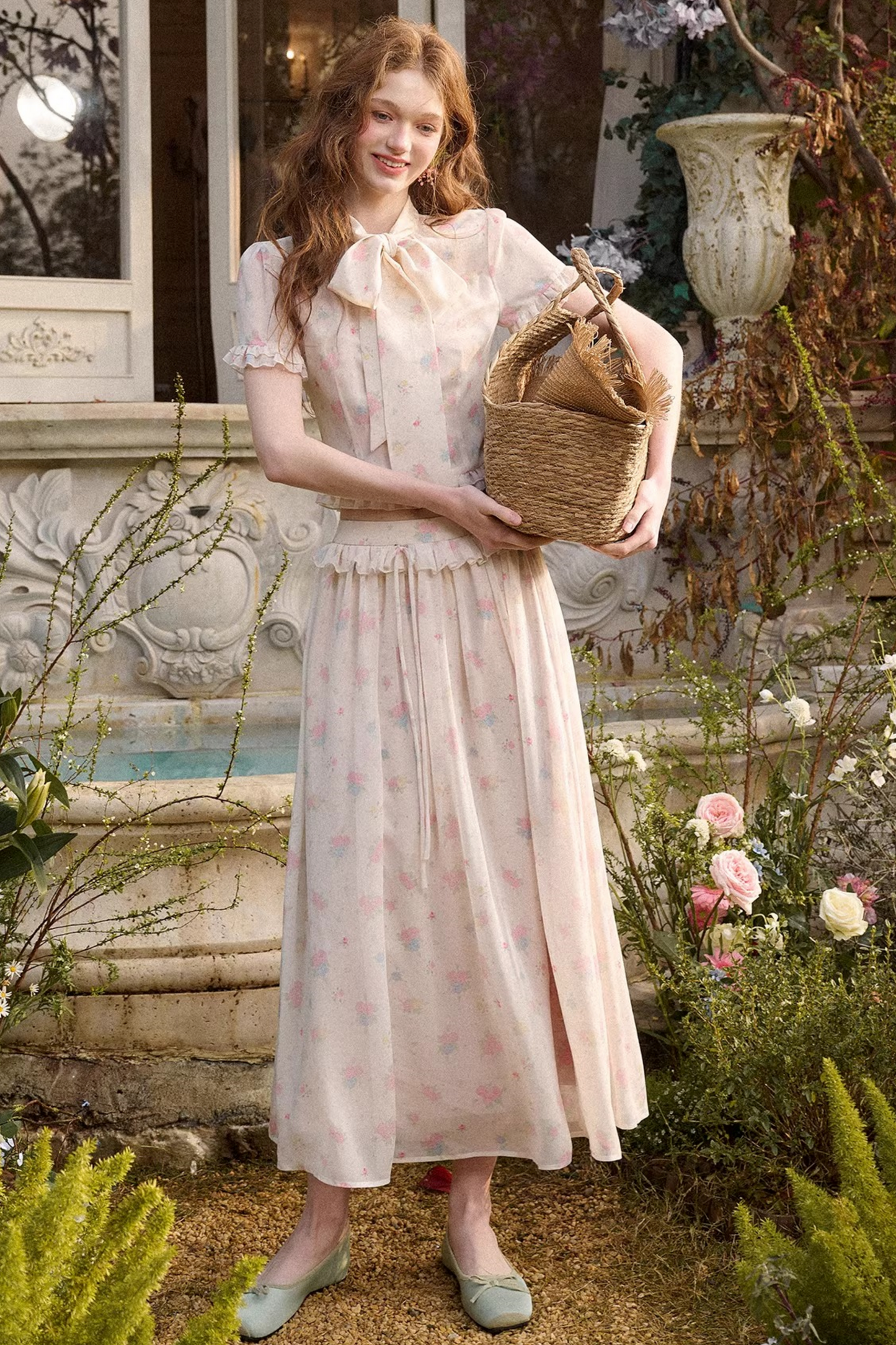 メディテラニアンプリントシフォントップス+スカート