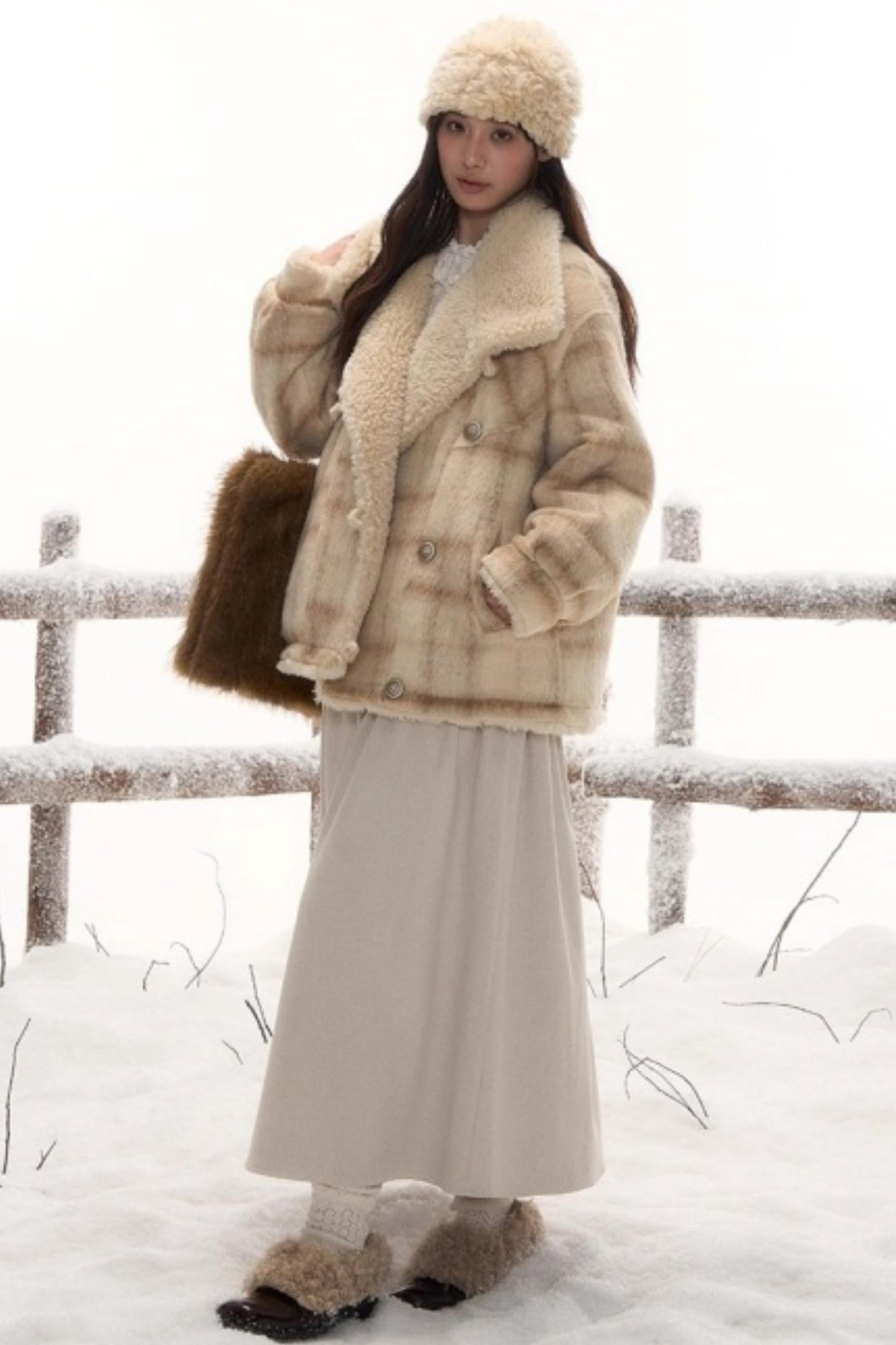 リバーシブルチェックルーズコート