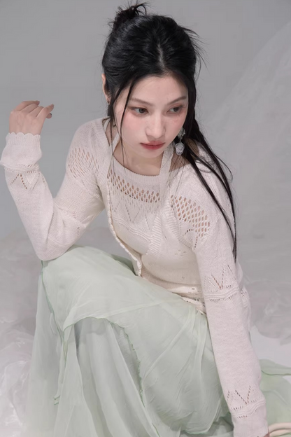 クロシェホルターネックベスト+シアートップス