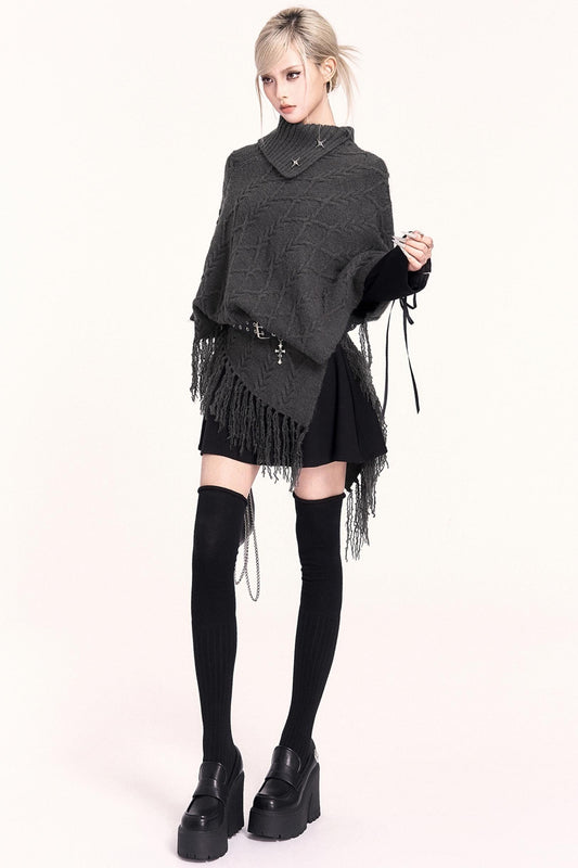 アシンメトリーケープスタイルセーター