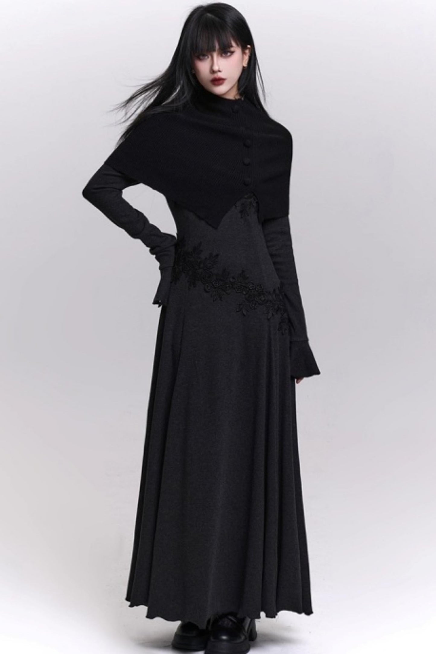 グレーオフショルダーニットドレス