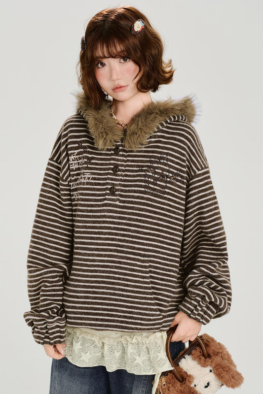 ボーダーファーカラーフーデッドスウェット