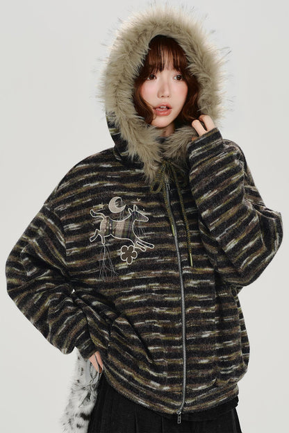 エンブロイダーファーカラーストライプドジャケット