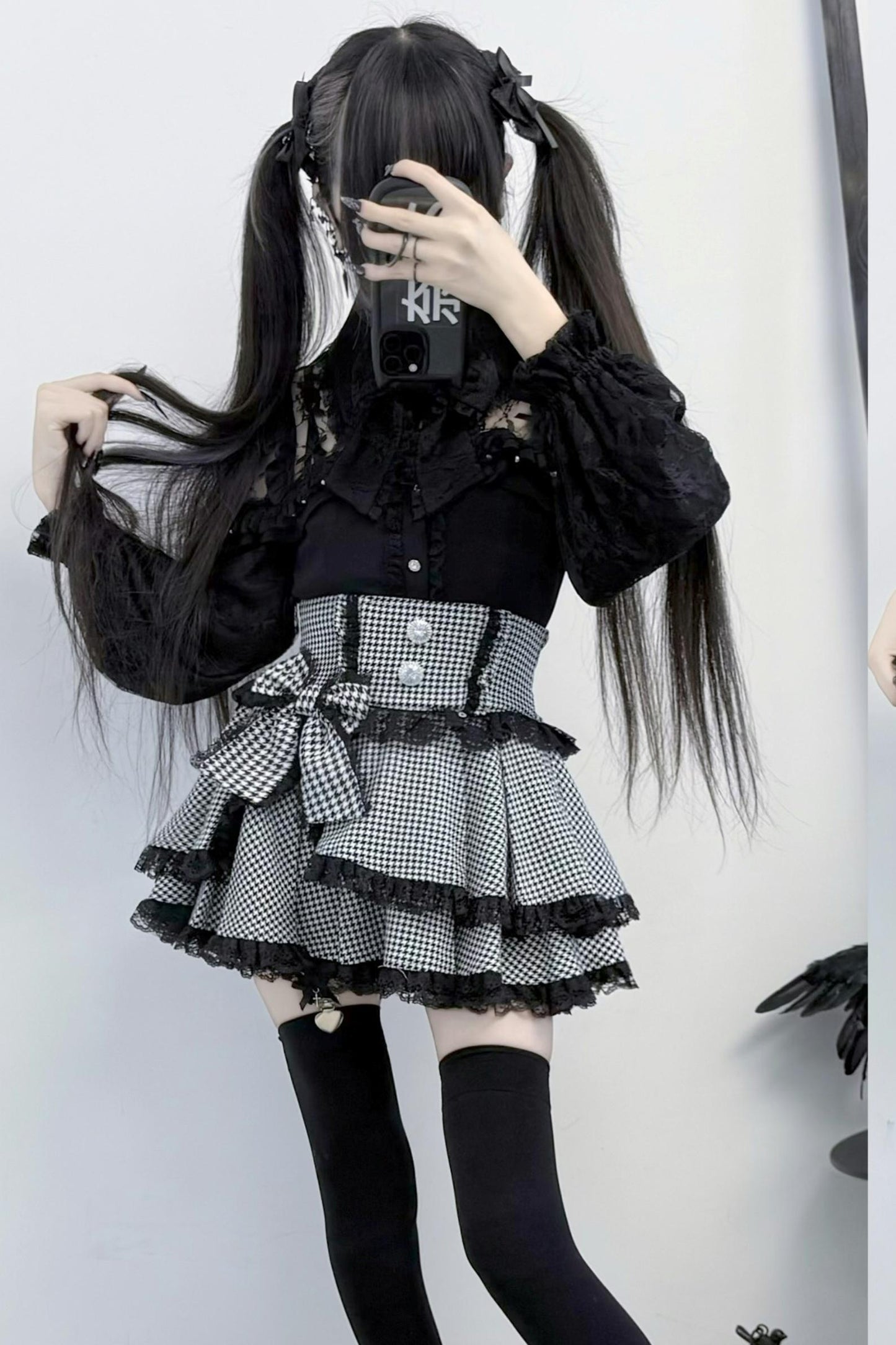 Doll Dark Kawaii Lace Ruffle Skirt