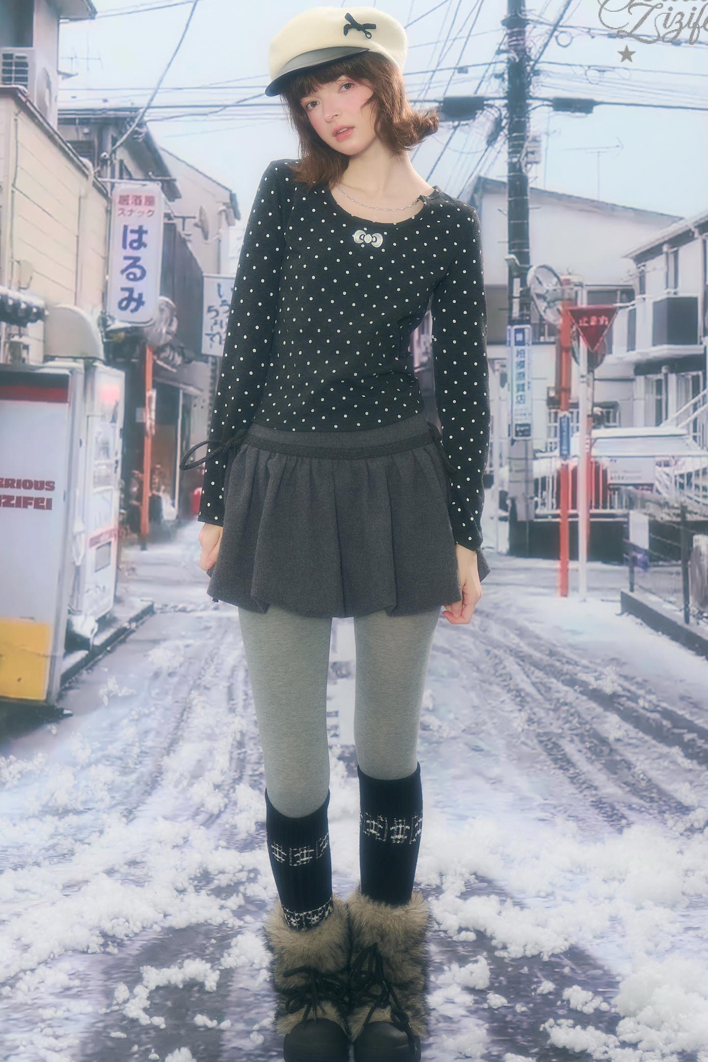 Polka Dot Chain Knit Top