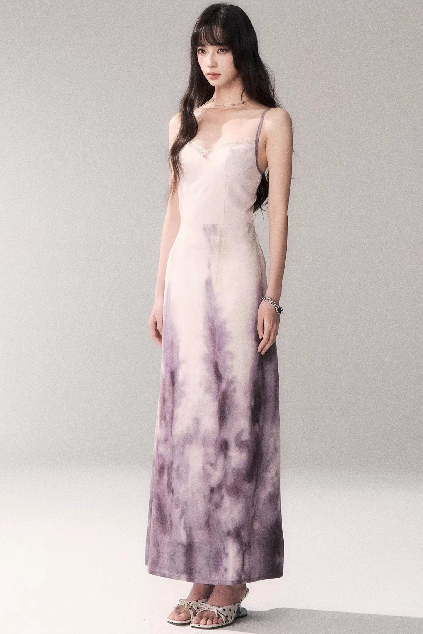 Lila-Abendbrise-Kleid