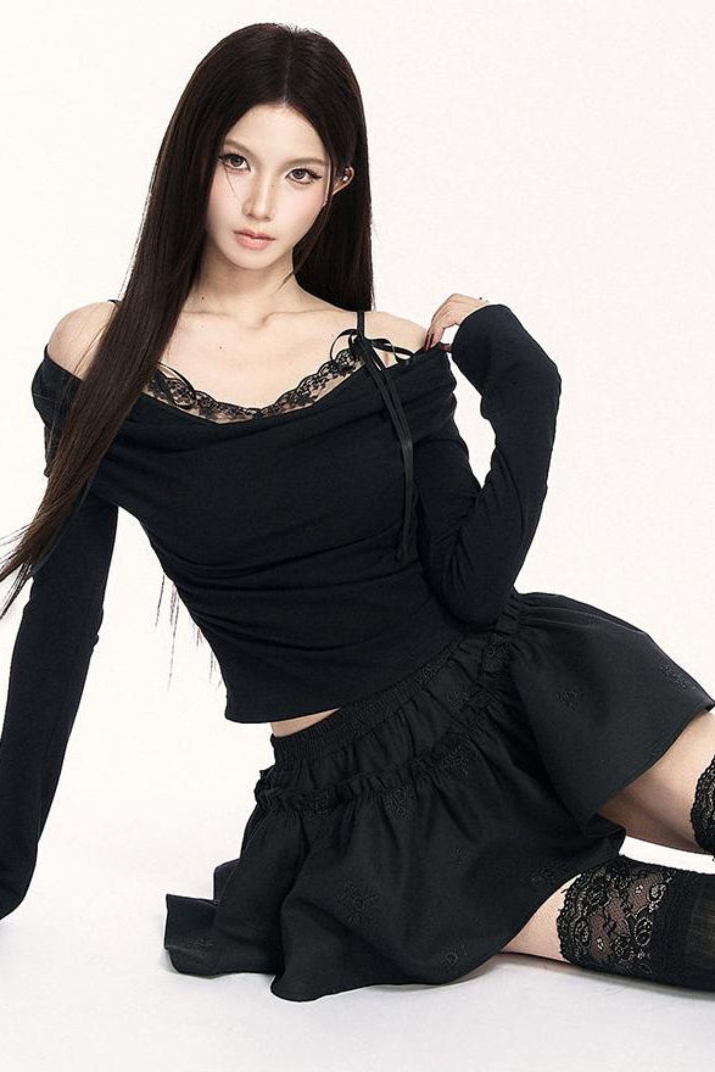 レースドレープドカラートップス