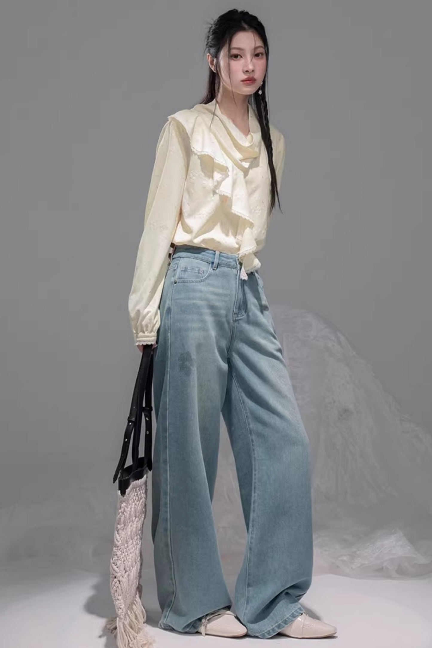 レモンイエローフラッフルブラウス