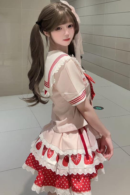いちごと猫のセーラーセットアップ