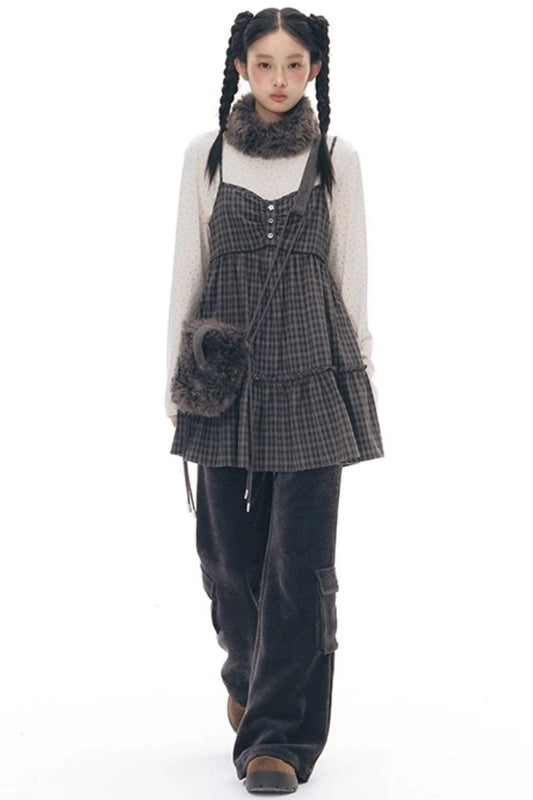 スリムカジュアルフレアパンツ