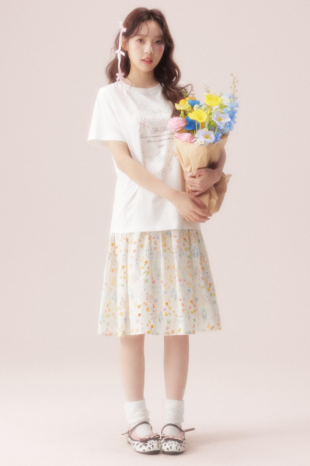 Graffiti Love Bouquet T-Shirt