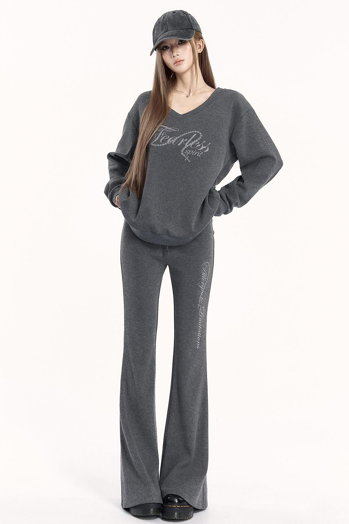 Brushed V-Neck Sweatshirt Setup