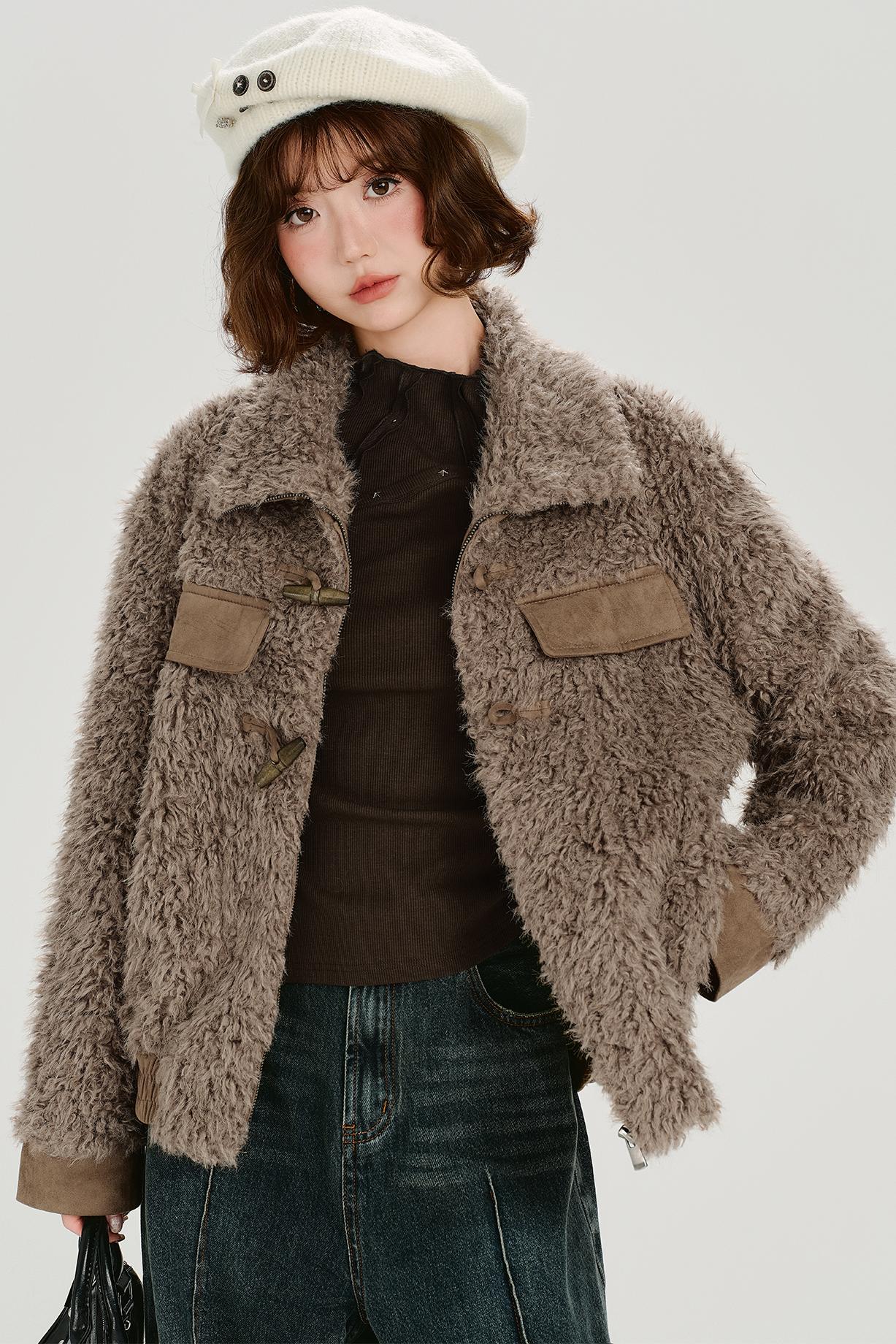 レトロラッフルドエッジトップス