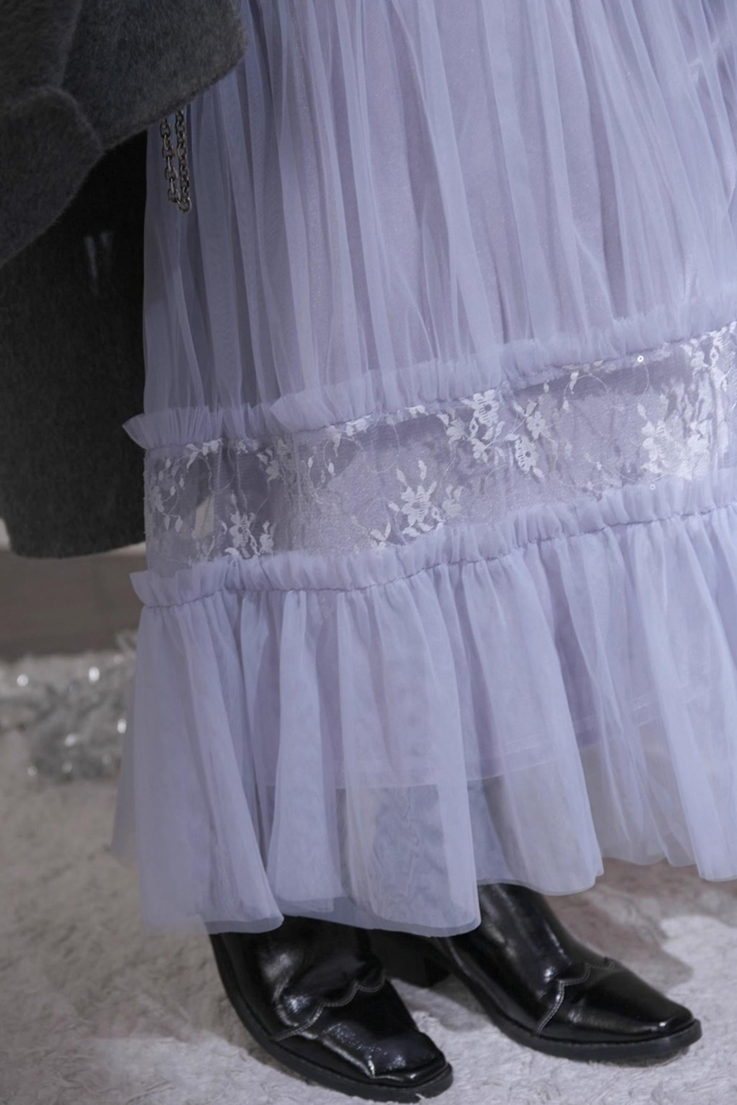 ダブルメッシュレースロングスカート