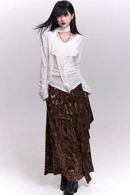 Dark velvet hem skirt