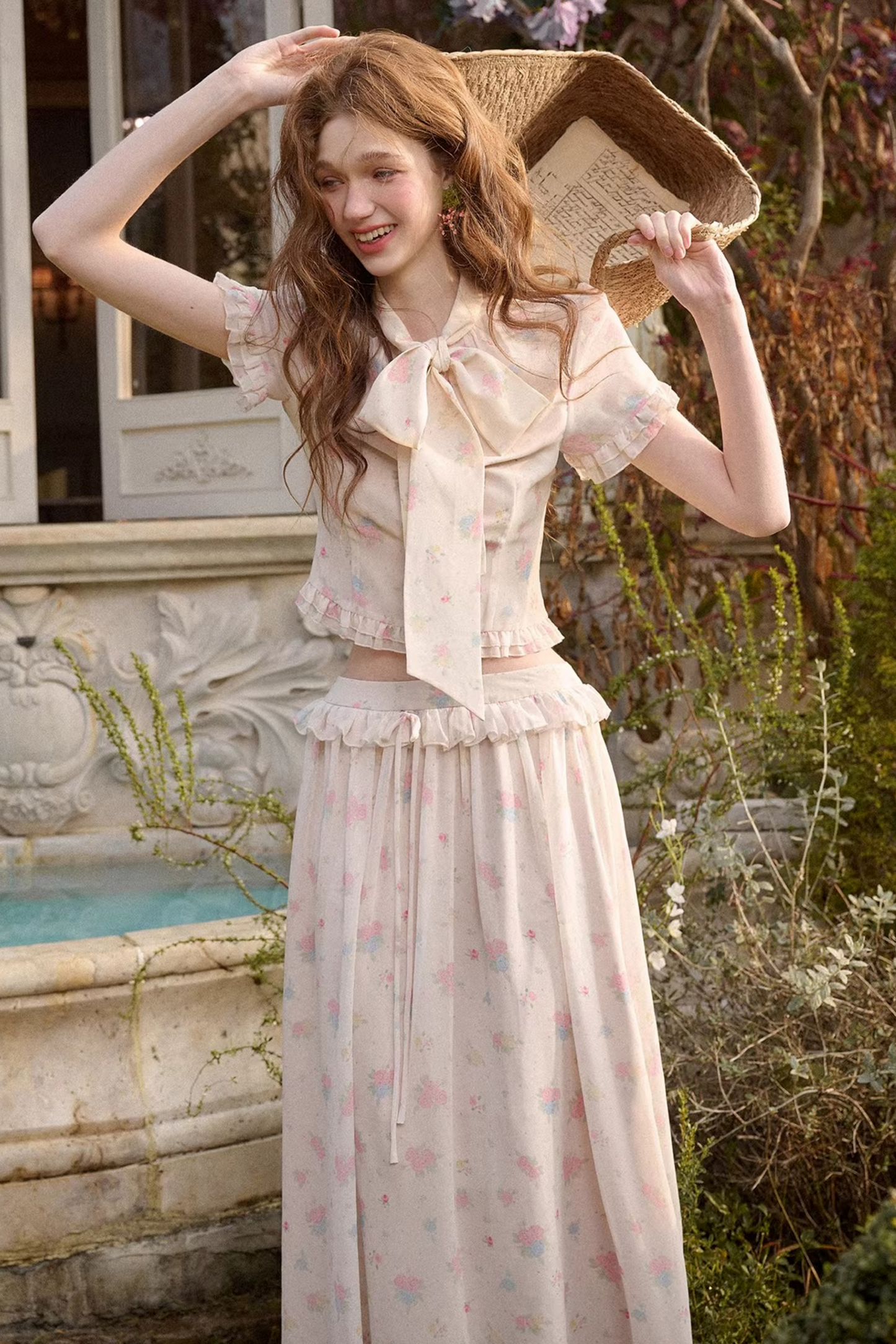 メディテラニアンプリントシフォントップス+スカート