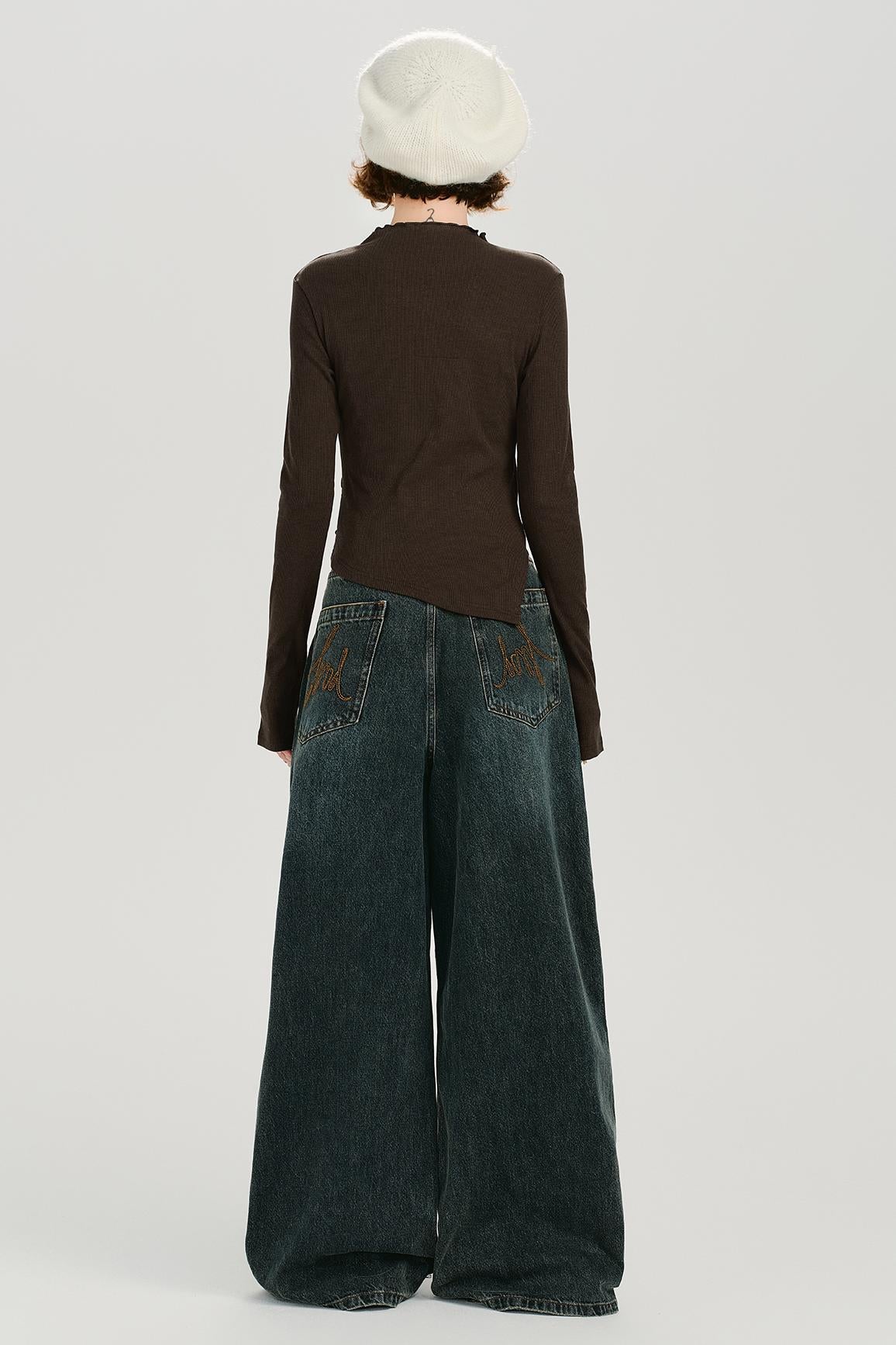 レトロラッフルドエッジトップス