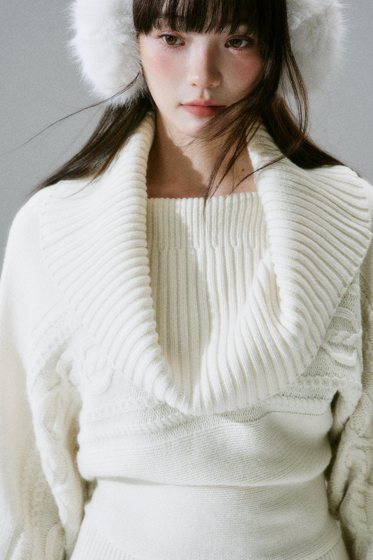 Big collar knit