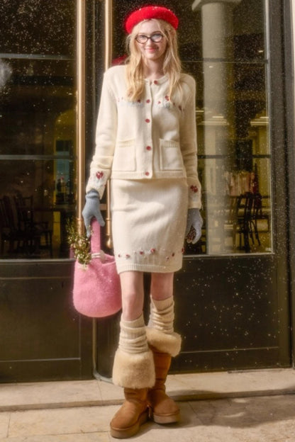 スイートベリーニットトップス+タイトスカート