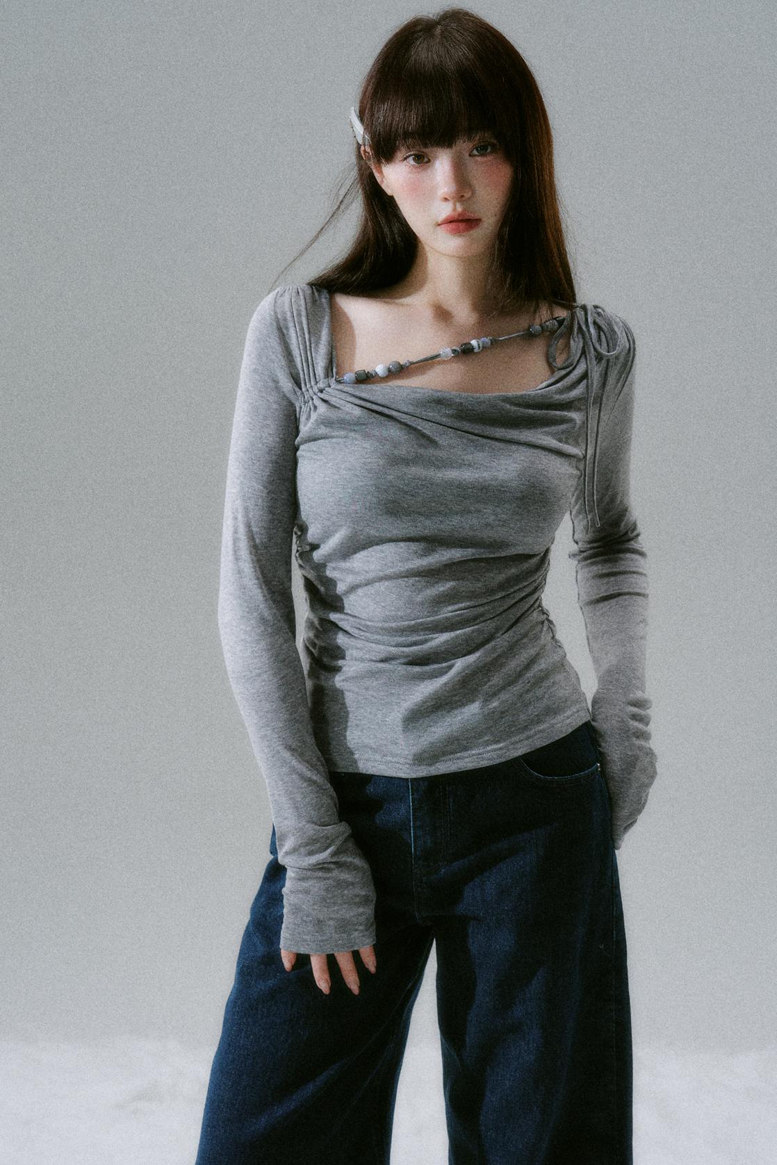 Open collar tight mode top