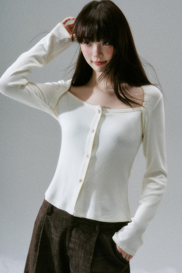 open-neck slim top