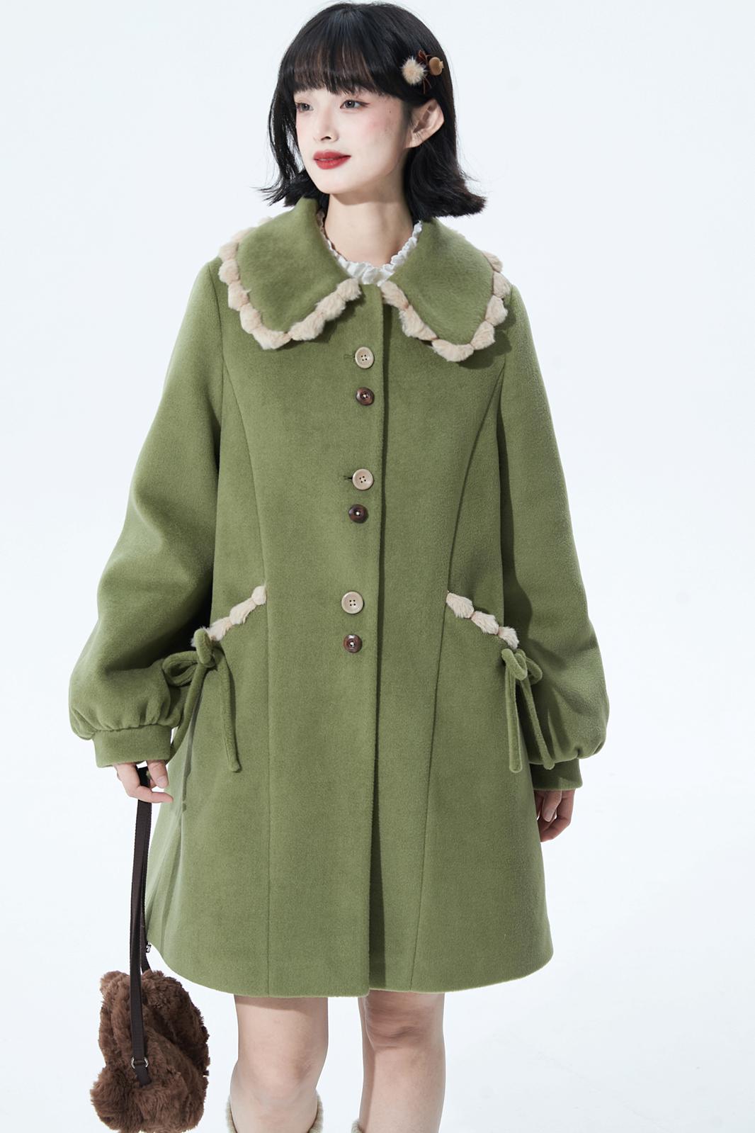 ジャスミングリーンウールコート