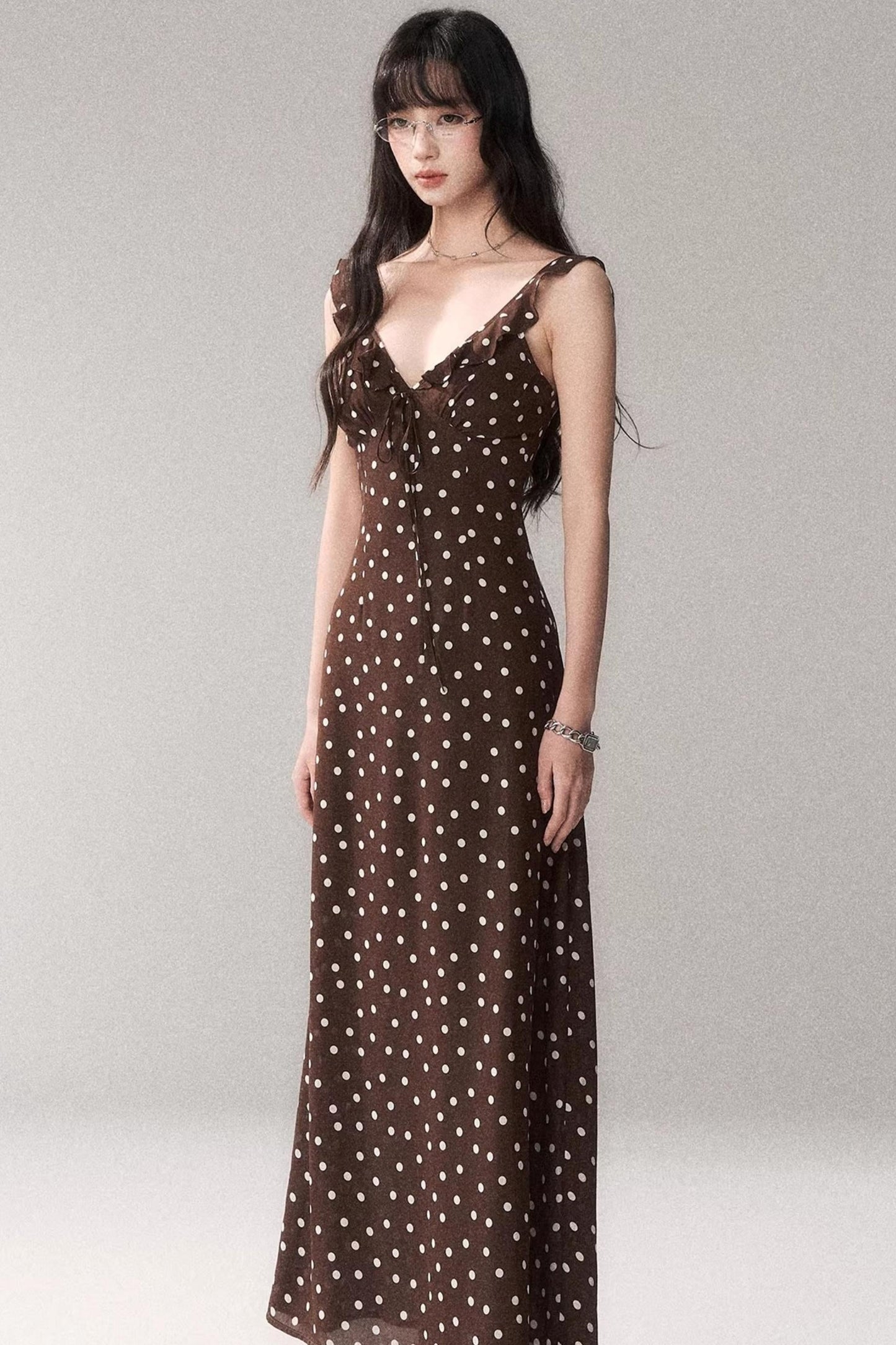 Braunes Polka-Dot-Trägerkleid