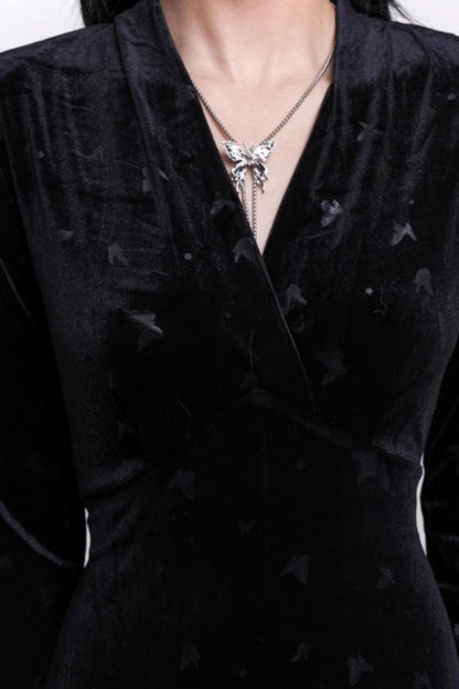 ブラックベルベットバタフライドレス